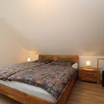 Haus Thea 03, 